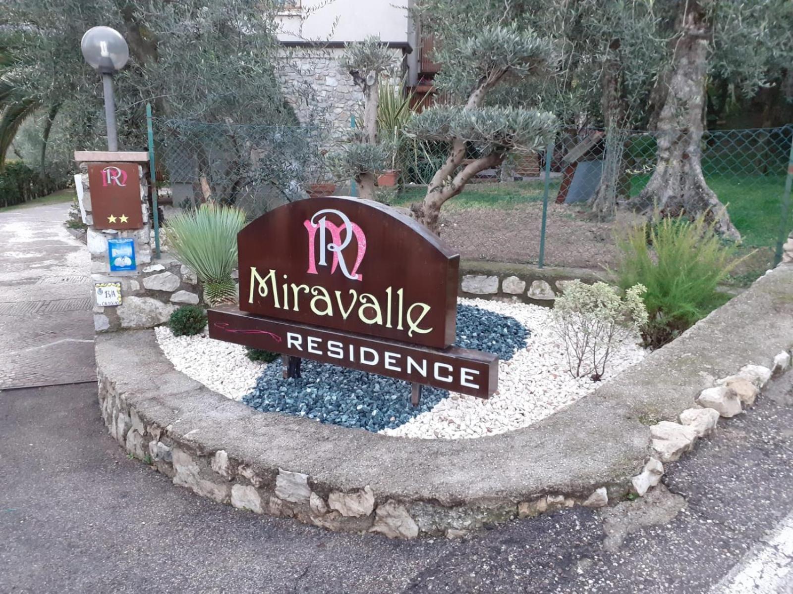 Residence Miravalle 利莫内-苏尔加达 外观 照片