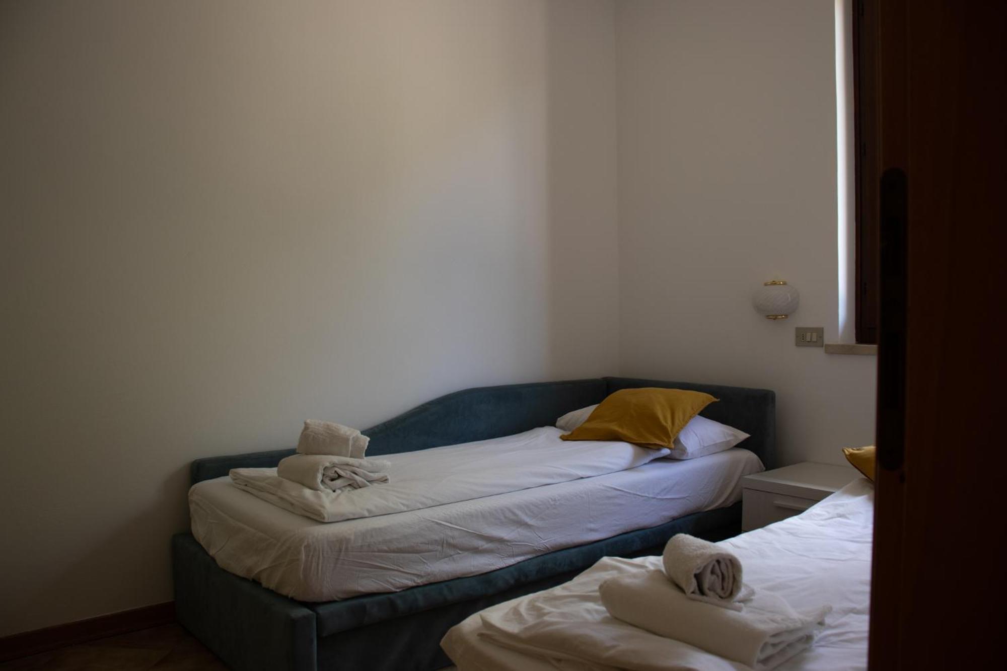 Residence Miravalle 利莫内-苏尔加达 外观 照片